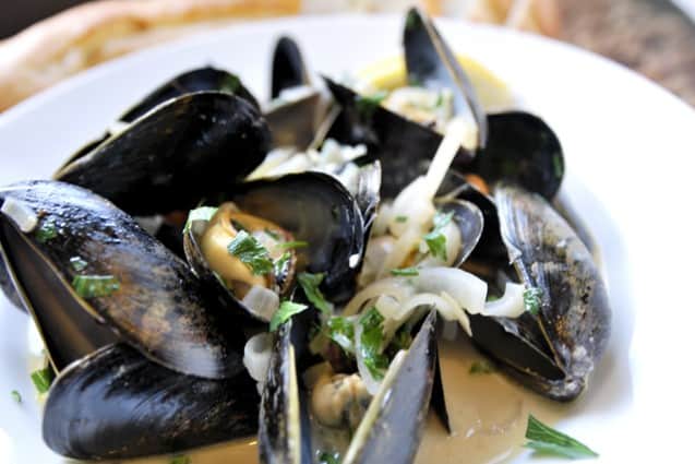 Perfect Steamed Mussels