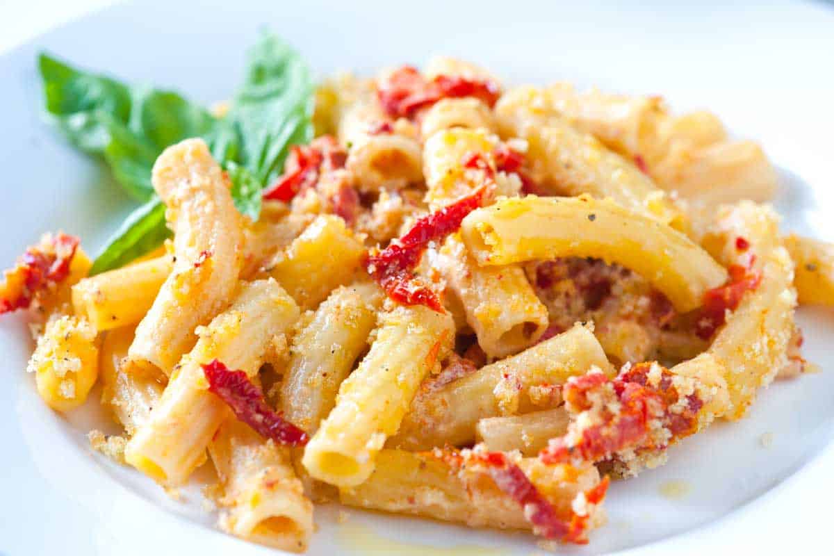 Sun Dried Tomato Rigatoni Pasta