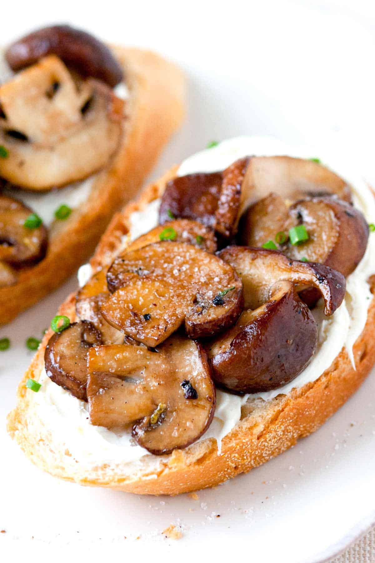 Sautéed Mushrooms and Truffle Salt Crostini Mushroom Crostini