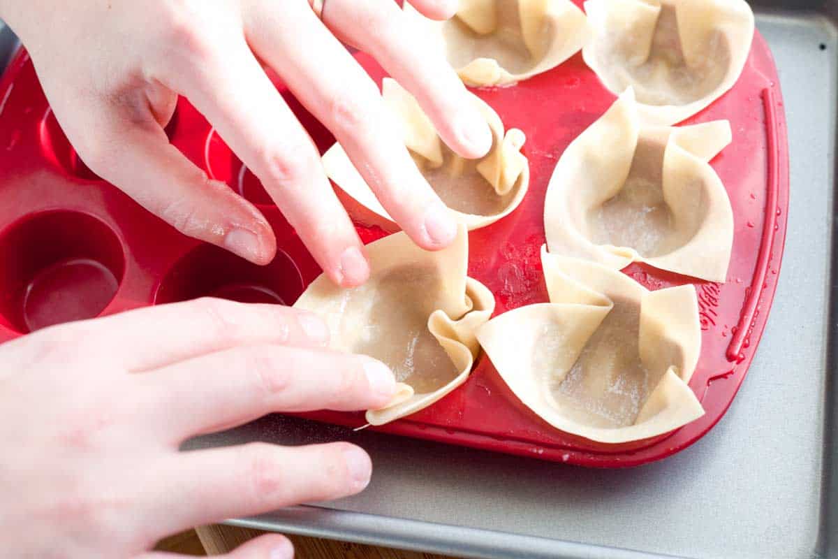 Mini Fish Tacos in Wonton Cups How to Make Mini Fish Tacos: Baking the mini cups