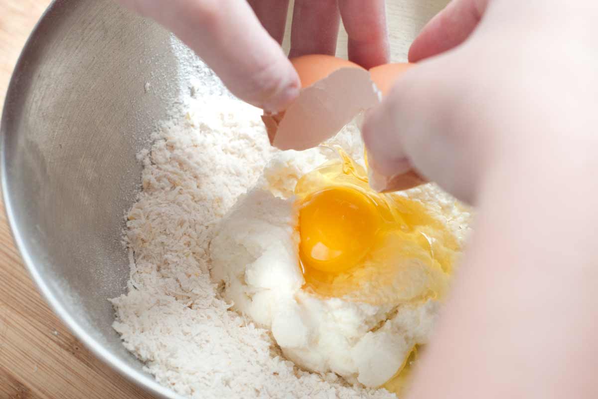 Making ricotta gnocchi dough