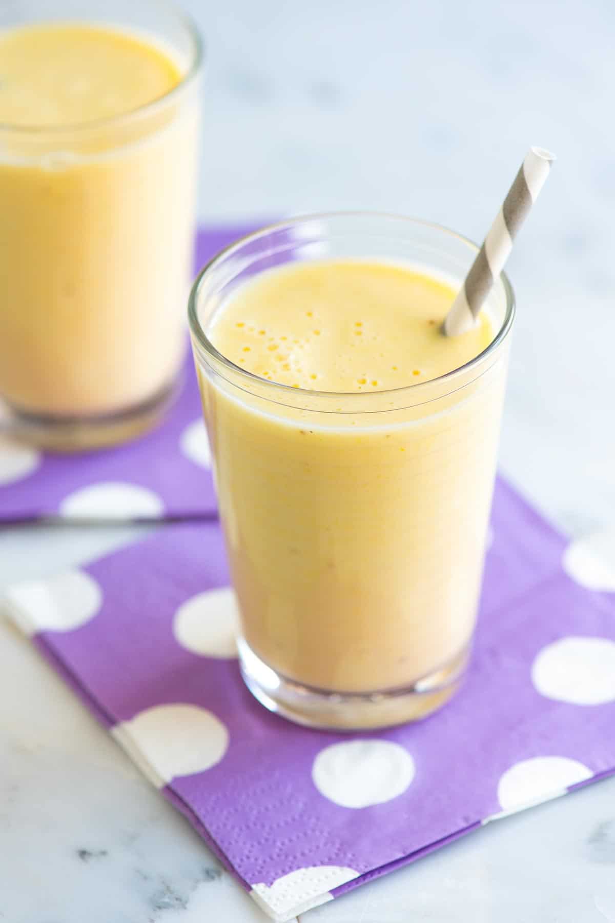 Easy Banana Smoothie Recipe