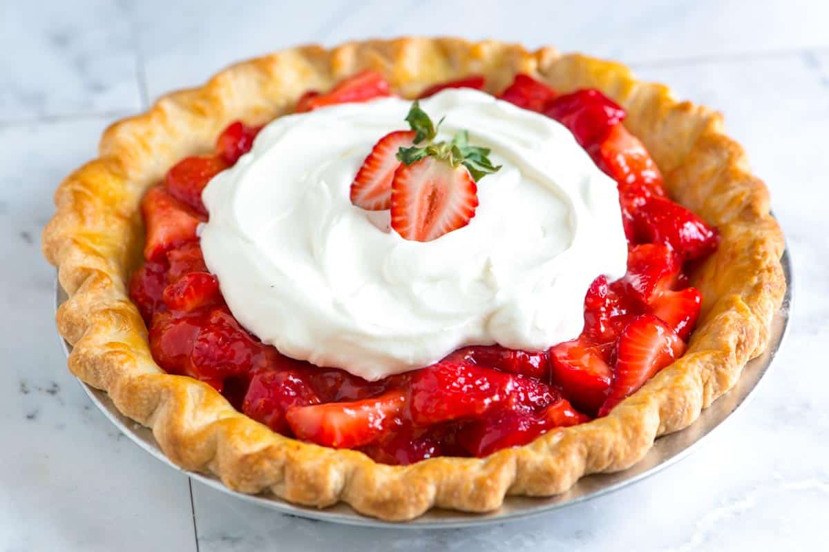 Easy Fresh Strawberry Pie