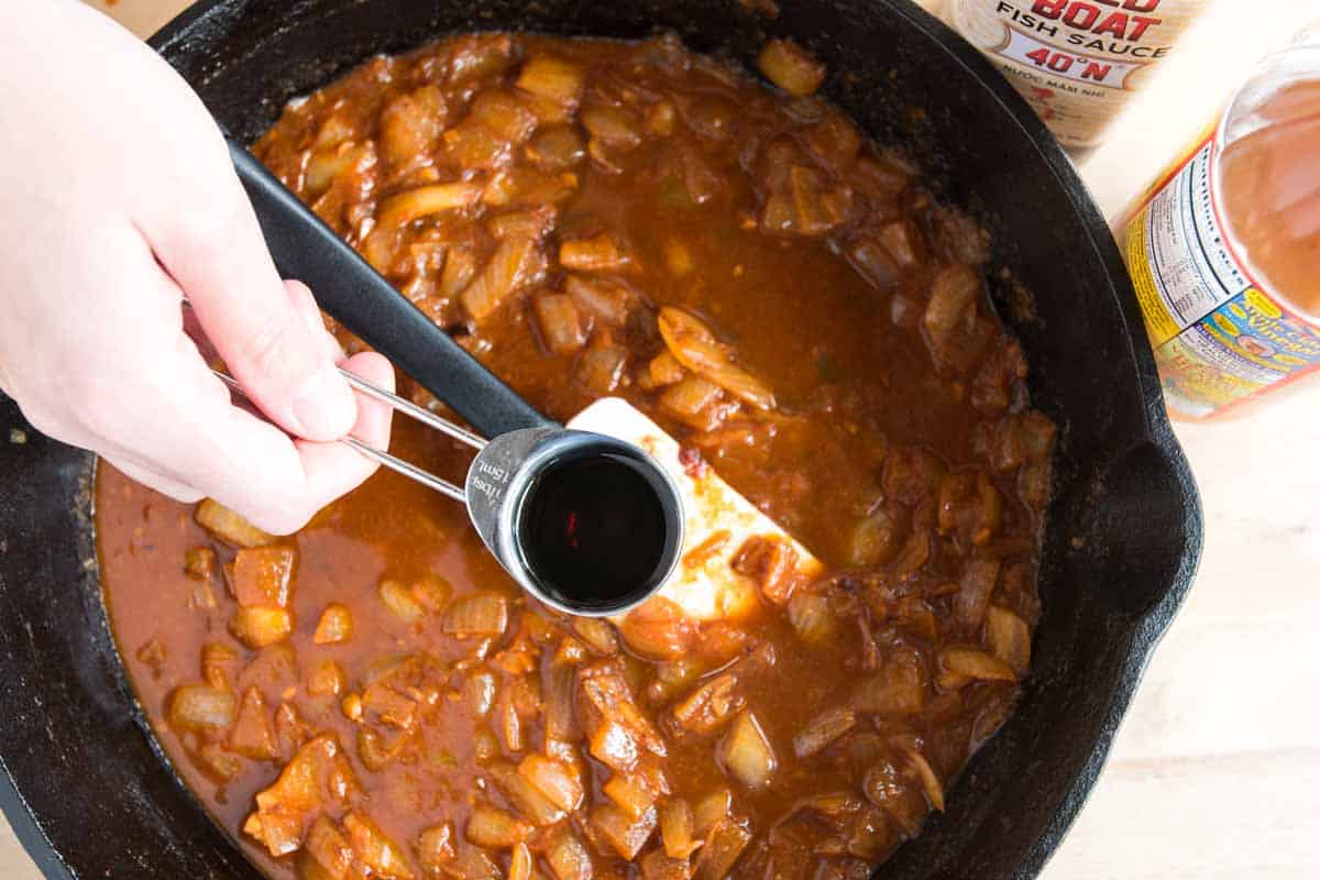 Making a flavorful cooking liquid tp pour over pork shoulder for slow cooker pulled pork