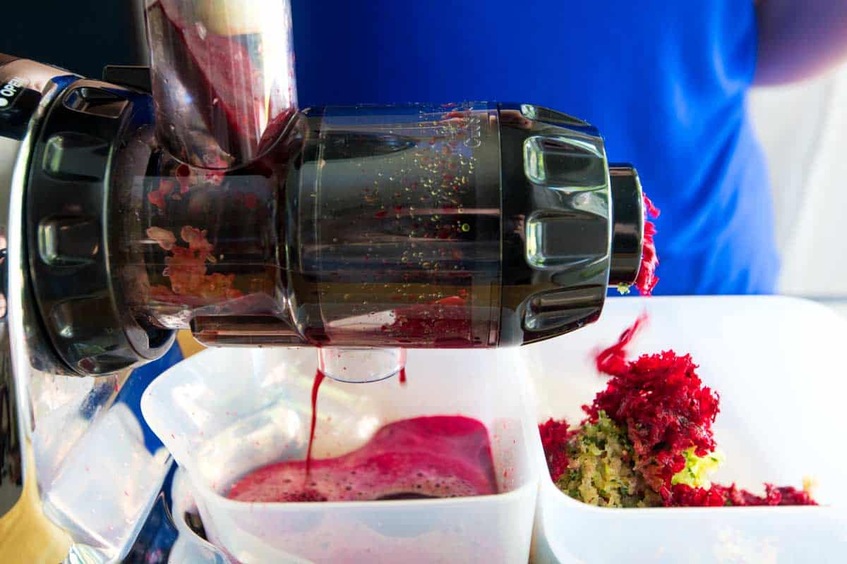 Using cold press juicer to make beet juice