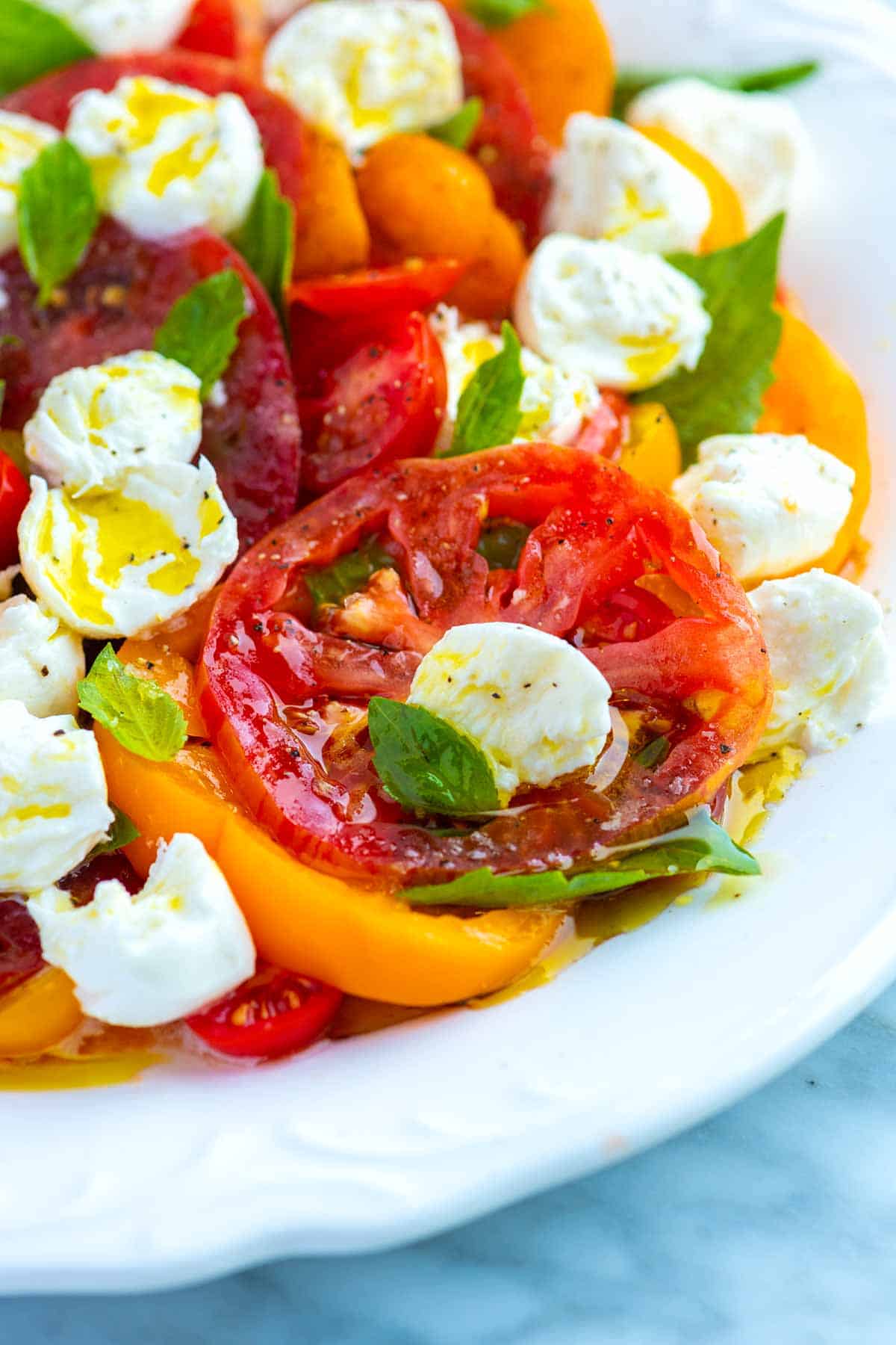 Caprese Salad with Tomatoes, Mozzarella, and Basil