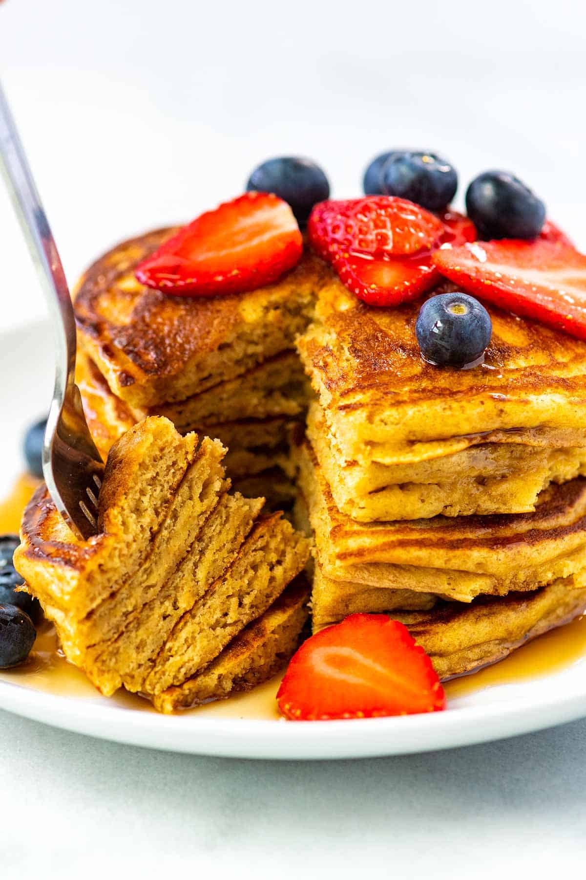 Fluffy Homemade Buttermilk Pancakes