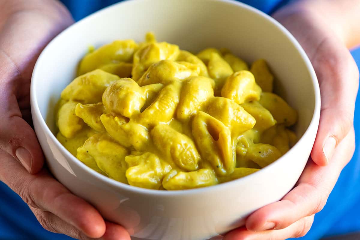 Easy Vegan Mac and Cheese