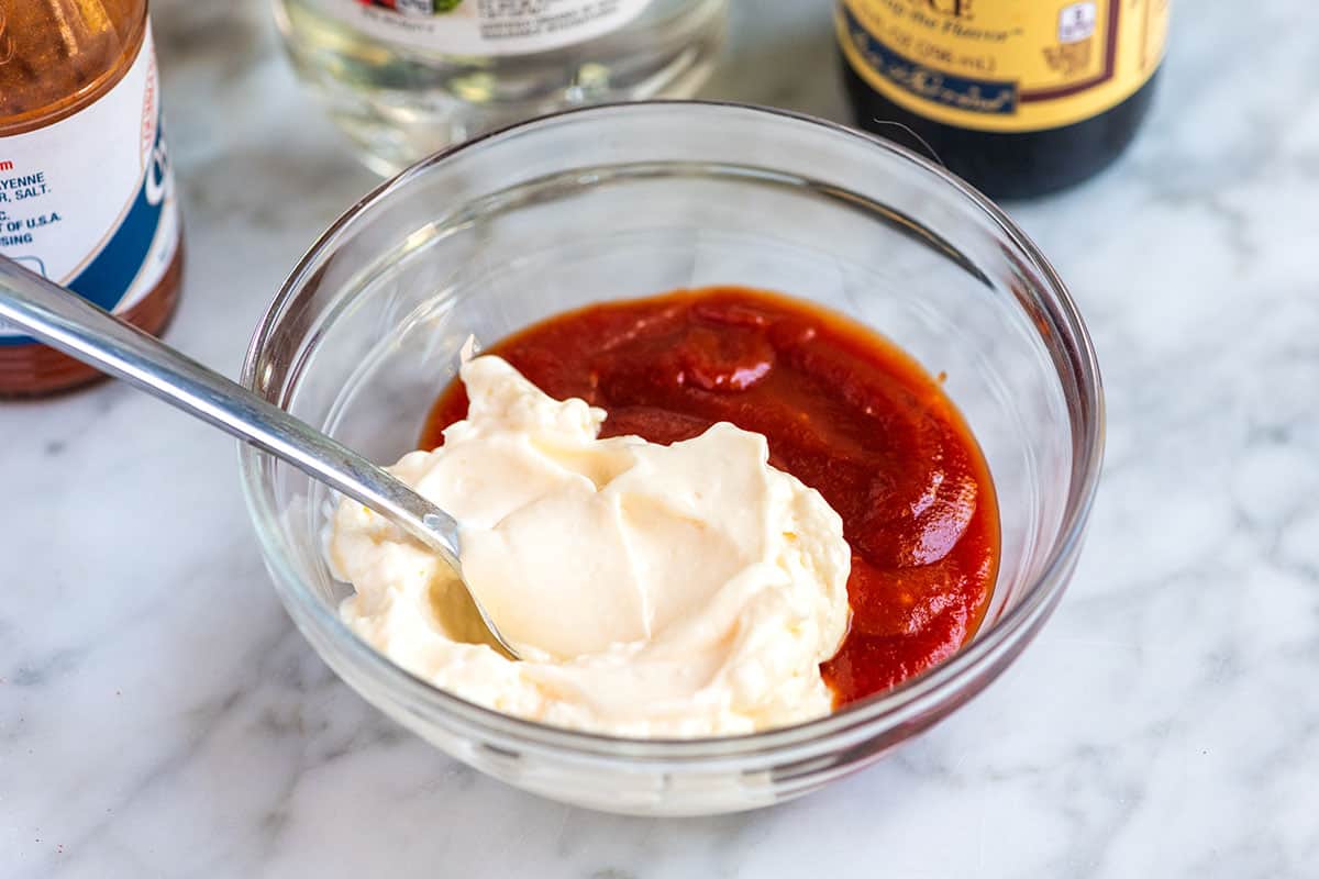 Ketchup and mayonnaise in a bowl