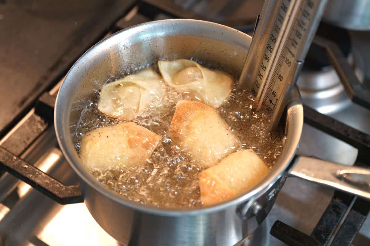 Frying crab rangoon at home