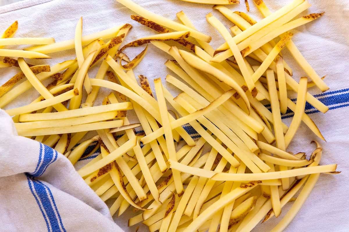 Pat dry soaked french fries