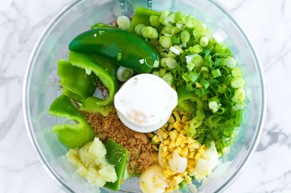 Making green curry paste in a food processor