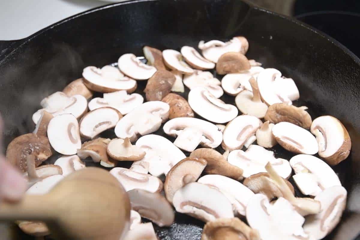 Cooking mushrooms in one layer